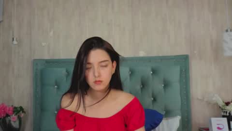 Snapshot of marcelaa_fox chatting on 09/13/25, 09:03 Marcela online show from 09/13/25, 09:03