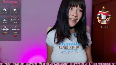 Snapshot of marceline_0 chatting on 02/19/25, 11:04 Marceline online show from 02/19/25, 11:04