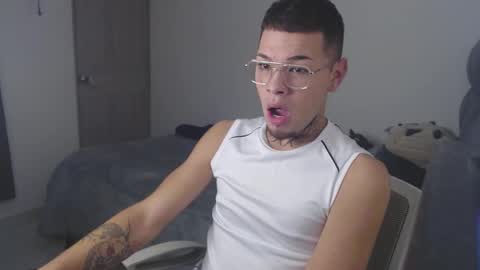 marcelo_m1lk online show from 09/17/25, 09:33