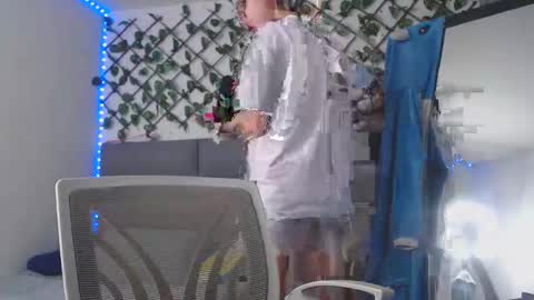 marcelo_m1lk online show from 11/01/25, 02:13