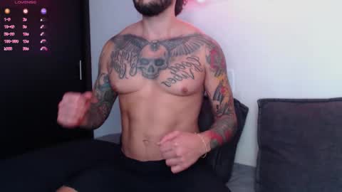 marco_allison43 online show from 10/12/25, 07:02