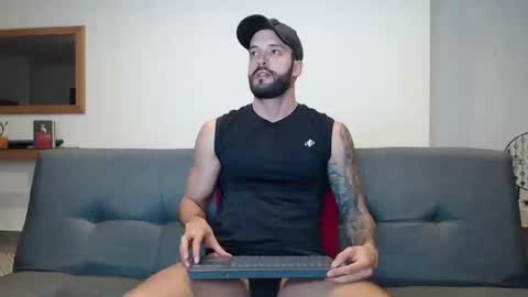 Snapshot of marcoandpolo01 chatting on 02/12/25, 01:09 Marco Polo online show from 02/12/25, 01:09