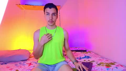 Marcus Hanks online show from 11/12/25, 03:40