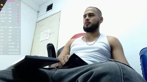 marcus_soler online show from 10/18/25, 04:41