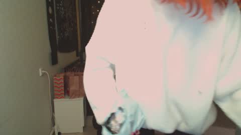 Snapshot of margaret_wilson chatting on 12/14/24, 05:14 Margaret online show from 12/14/24, 05:14