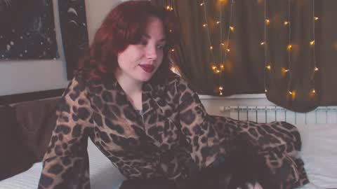 Snapshot of margaret_wilson chatting on 11/04/25, 06:51 Margaret online show from 11/04/25, 06:51