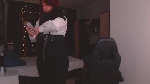 Snapshot of margaret_wilson chatting on 11/22/25, 05:45 Margaret online show from 11/22/25, 05:45