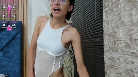 Snapshot of marge_lasander chatting on 12/22/24, 05:01 Aitana online show from 12/22/24, 05:01
