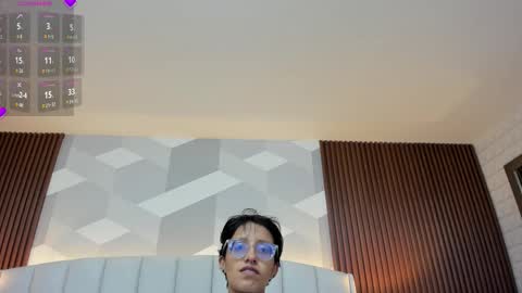 Snapshot of marge_lasander chatting on 10/19/25, 01:28 Aitana online show from 10/19/25, 01:28