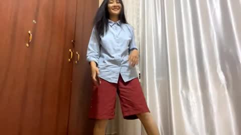 Snapshot of margueritaotsman chatting on 09/11/25, 02:17 Emily online show from 09/11/25, 02:17