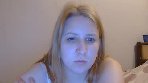 Snapshot of margueritaotsman chatting on 09/28/25, 03:39 Emily online show from 09/28/25, 03:39
