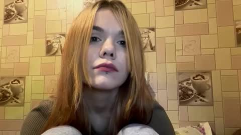 Lina online show from 10/24/25, 08:38