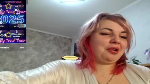 Snapshot of mari_77777 chatting on 01/18/25, 05:52 Mari online show from 01/18/25, 05:52