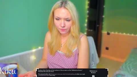 Snapshot of mari_kiku chatting on 11/11/25, 12:21 Kiku and Marii - online show from 11/11/25, 12:21