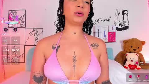 Snapshot of mari_sweett chatting on 09/12/25, 01:11 Mari Sweett online show from 09/12/25, 01:11