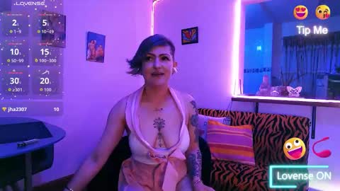 Maria fernanda online show from 09/30/25, 12:59