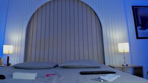 Maria  online show from 11/12/25, 12:05