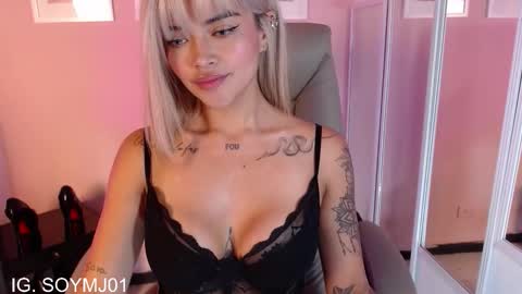  Instagram soymj01 online show from 09/17/25, 01:46