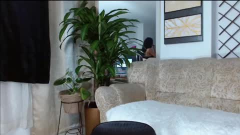 Snapshot of mariaa_antonia1 chatting on 02/06/25, 02:55 mariaa_antonia1 online show from 02/06/25, 02:55