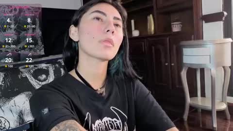 Maria online show from 10/09/25, 07:23