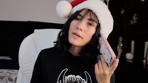 Maria online show from 11/09/25, 07:34