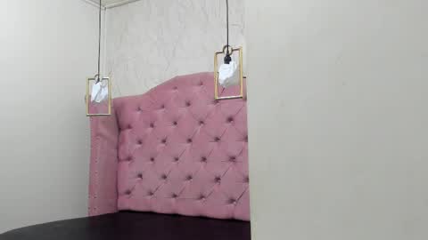 Snapshot of mariam__cute chatting on 02/16/25, 04:10 online show from 02/16/25, 04:10