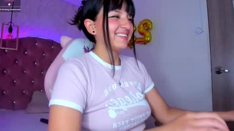 Snapshot of mariam__cute chatting on 03/08/25, 08:35 online show from 03/08/25, 08:35