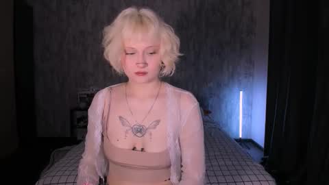 Maria online show from 10/11/25, 01:05