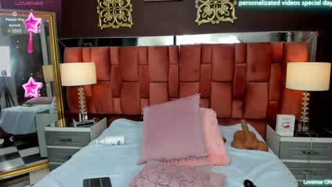 Snapshot of mariamrosse chatting on 02/08/25, 04:03 Mariam online show from 02/08/25, 04:03