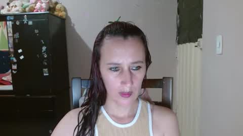 Snapshot of marian_naugthy21 chatting on 10/06/25, 09:56 marian naugthy21 online show from 10/06/25, 09:56