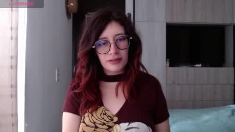 Snapshot of mariana124_ chatting on 02/22/25, 03:47 Mariana online show from 02/22/25, 03:47