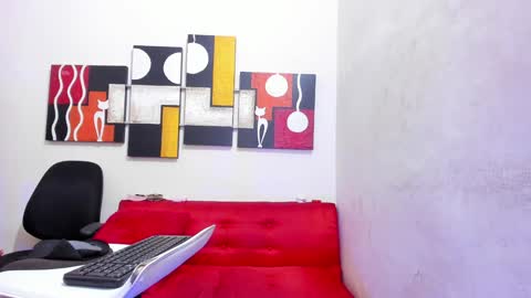 mariana_16_ online show from 02/02/25, 01:45