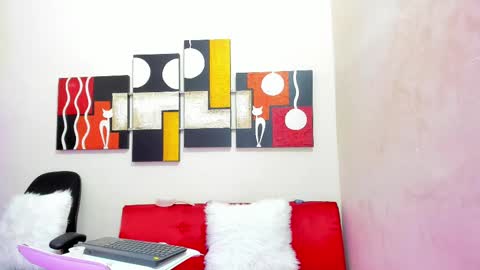 mariana_16_ online show from 02/14/25, 11:42