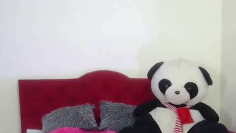 mariana_16_ online show from 02/20/25, 10:04