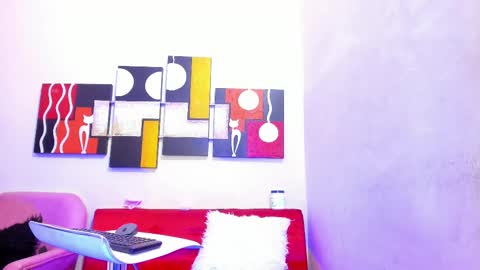 mariana_16_ online show from 03/04/25, 11:32