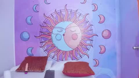 mariana_16_ online show from 10/08/25, 09:34