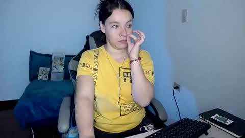mariana__666 online show from 10/19/25, 08:09