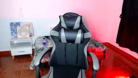 mariana__666 online show from 10/30/25, 08:49