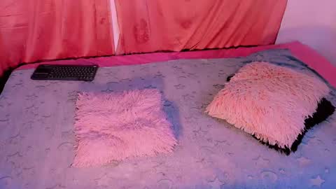 Mariana online show from 11/11/25, 11:10