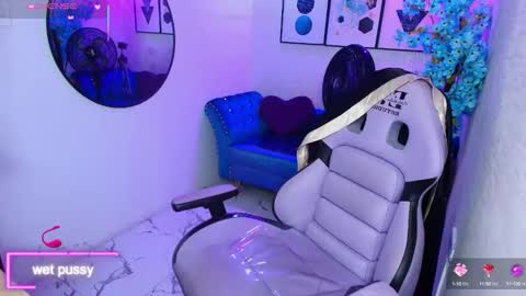 mariana online show from 10/04/25, 03:59