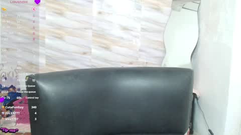 Mariana turner online show from 12/24/24, 08:11