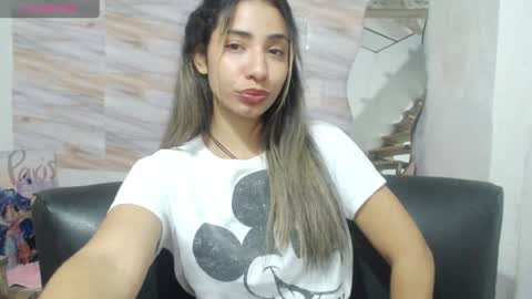 Mariana turner online show from 01/26/25, 02:35