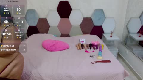 mariana online show from 11/14/25, 06:50