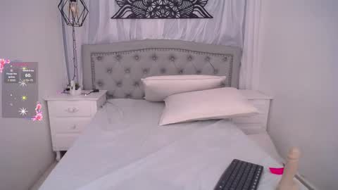 Mariana online show from 03/02/25, 03:37