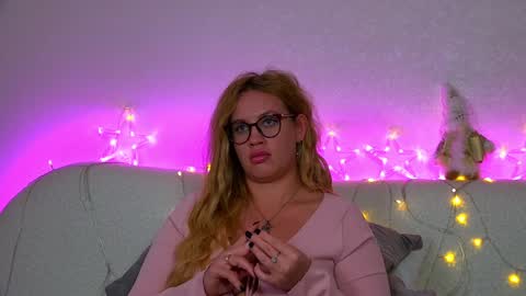 Maria online show from 12/19/24, 10:34