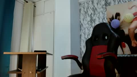 Mariani online show from 11/11/25, 12:16