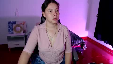 Mariana online show from 11/02/25, 09:17