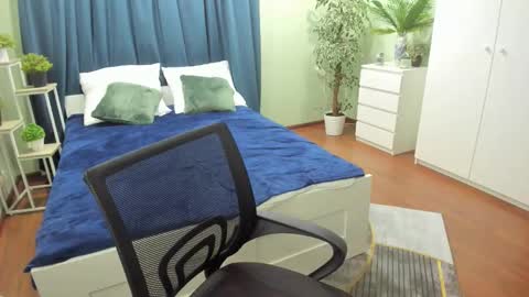 mariarobinsone online show from 10/12/25, 11:20