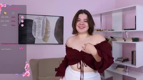 Snapshot of marie__anderson chatting on 09/25/25, 05:05 Morana online show from 09/25/25, 05:05