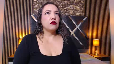 marie_hss online show from 11/03/25, 01:23